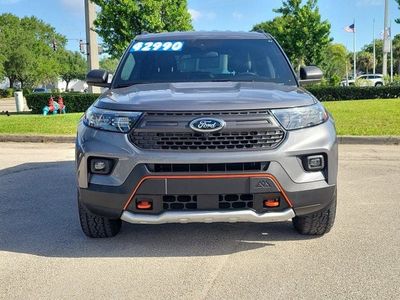 2023 Ford Explorer — side profile view