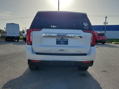 2021 GMC Yukon XL — detail view