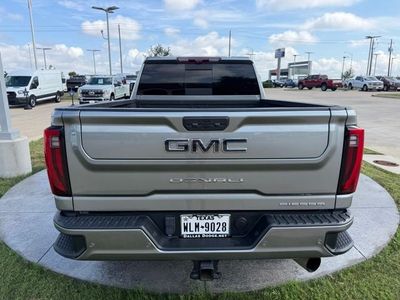 2024 GMC Sierra 2500HD — detail view