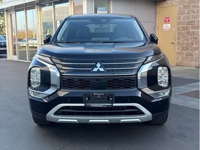2025 Mitsubishi Outlander PHEV — interior view