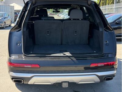 2025 Audi Q7 — detail view