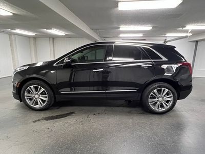 2025 Cadillac XT5 — side profile view