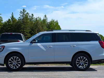 2025 Ford Expedition — rear three-quarter view