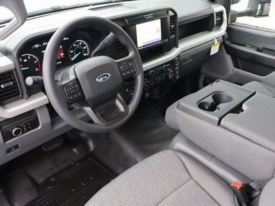 2026 Ford F-550SD — detail view