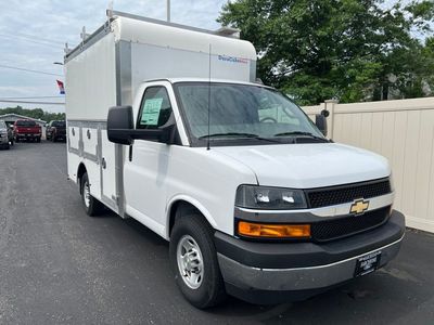 2023 Chevrolet Express 3500 — side profile view