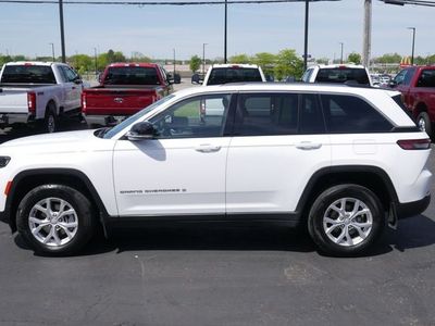 2023 Jeep Grand Cherokee — rear three-quarter view