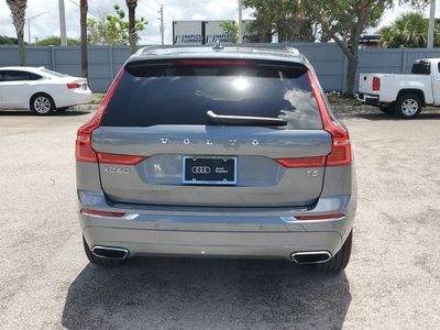 2021 Volvo XC60 — detail view