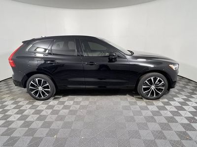 2025 Volvo XC60 — detail view