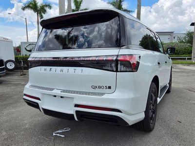 2027 INFINITI QX80 — side profile view