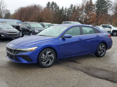 2025 Hyundai Elantra — side profile view