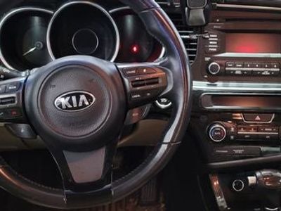 2014 Kia Optima — interior view