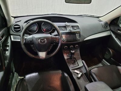 2013 Mazda Mazda3 — interior view