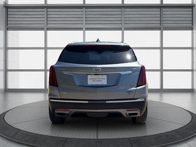 2025 Cadillac XT5 — detail view
