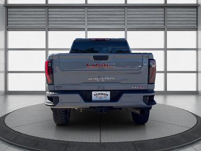 2024 GMC Sierra 2500 HD — detail view