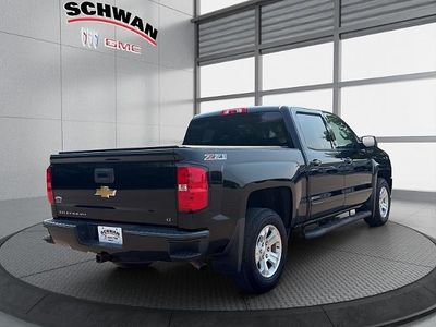 2017 Chevrolet Silverado 1500 — interior view
