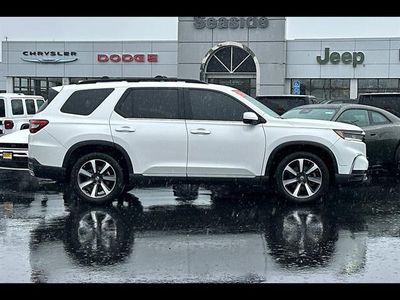 2023 Honda Pilot — side profile view