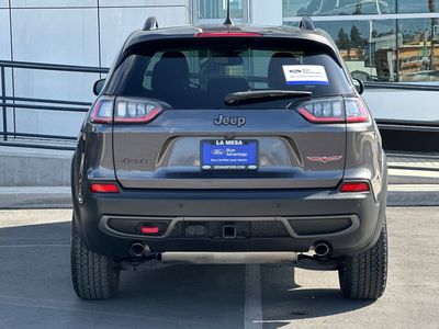2022 Jeep Cherokee — interior view