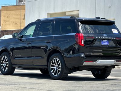 2025 Ford Expedition — detail view