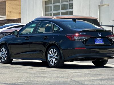 2025 Honda Civic — detail view