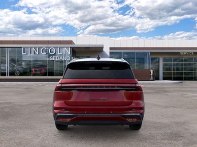 2026 Lincoln Nautilus — detail view