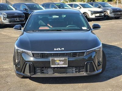 2026 Kia K4 — side profile view