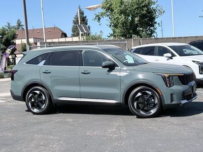 2026 Kia Sorento Hybrid — rear three-quarter view