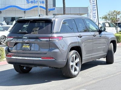 2023 Jeep Grand Cherokee 4xe — detail view