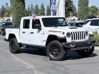 2023 Jeep Gladiator — side profile view