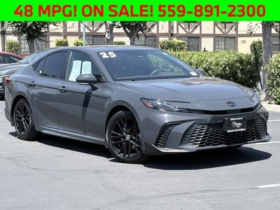 2025 Toyota Camry — side profile view