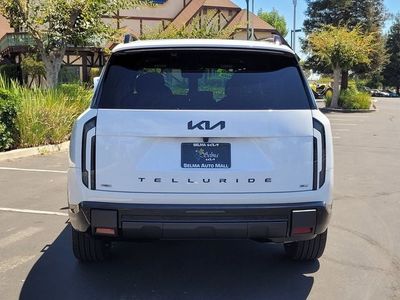 2027 Kia Telluride Hybrid — detail view