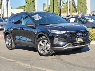 2025 Ford Escape — side profile view