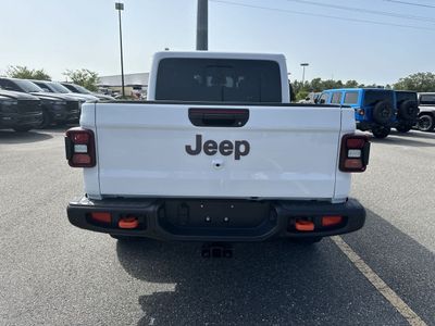 2026 Jeep Gladiator — detail view
