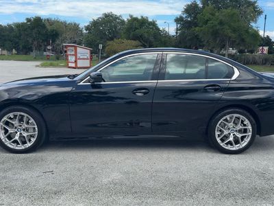 2025 BMW 330i — detail view