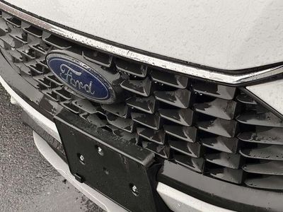 2023 Ford Escape — detail view