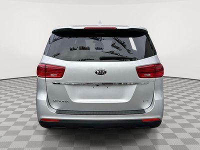 2020 Kia Sedona — rear three-quarter view