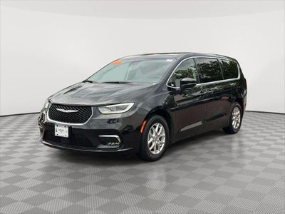 2023 Chrysler Pacifica — rear three-quarter view