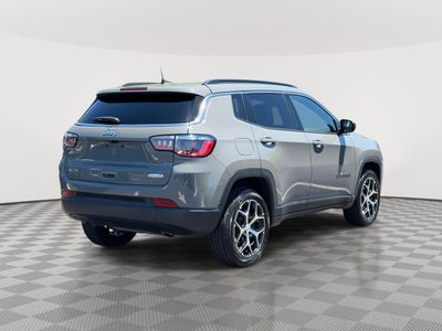 2024 Jeep Compass — detail view