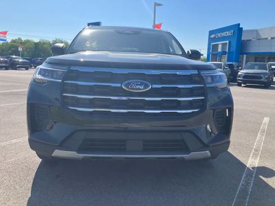 2025 Ford Explorer — side profile view