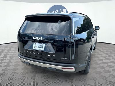 2027 Kia Telluride Hybrid — detail view