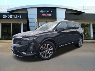 2022 Cadillac XT6 — interior view