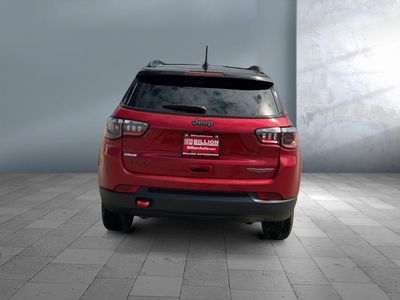 2025 Jeep Compass — detail view
