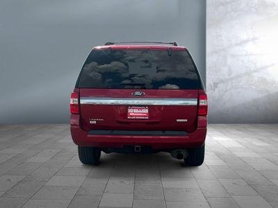 2017 Ford Expedition — detail view