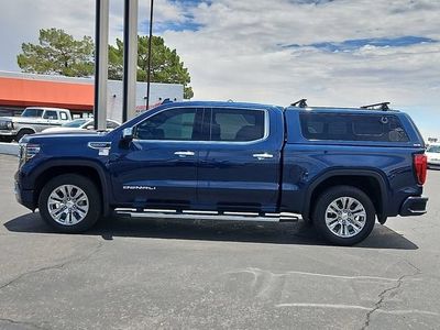 2022 GMC Sierra 1500 — detail view