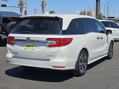 2018 Honda Odyssey — rear three-quarter view