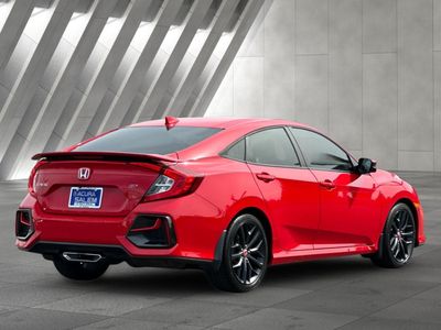 2020 Honda Civic — rear three-quarter view