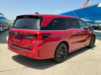 2026 Honda Odyssey — rear three-quarter view