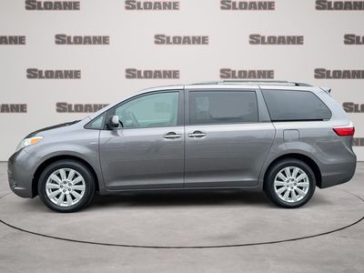 2017 Toyota Sienna — side profile view