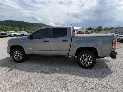2022 GMC Canyon — detail view