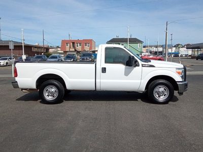 2016 Ford F-250 — interior view