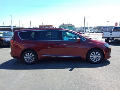2017 Chrysler Pacifica — interior view